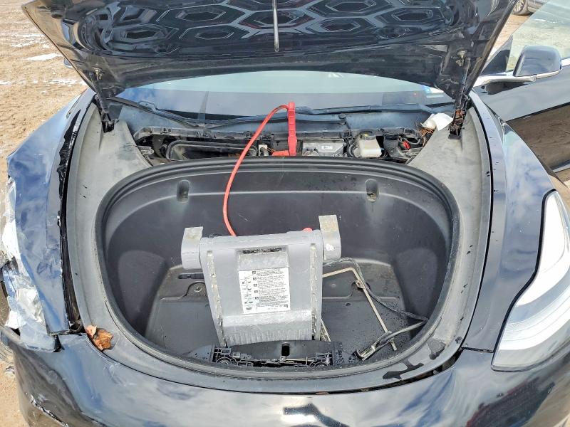 2020 Tesla Model 3 მანქანა იყიდება აუქციონზე, vin: 5YJ3E1EB3LF599643, აუქციონის ნომერი: 55642336