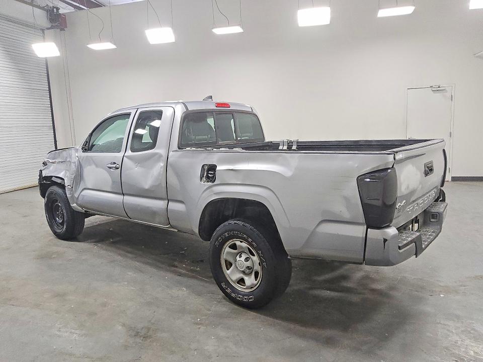 Продаж на аукціоні авто 2018 Toyota Tacoma, vin: 5TFSX5EN7JX058203, номер лоту: 52008306