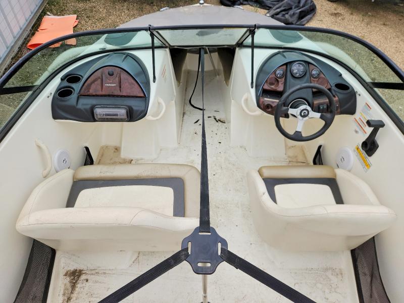 55543756 :رقم المزاد ، CEC34000D405 vin ، 2005 Sea-doo Boat مزاد بيع