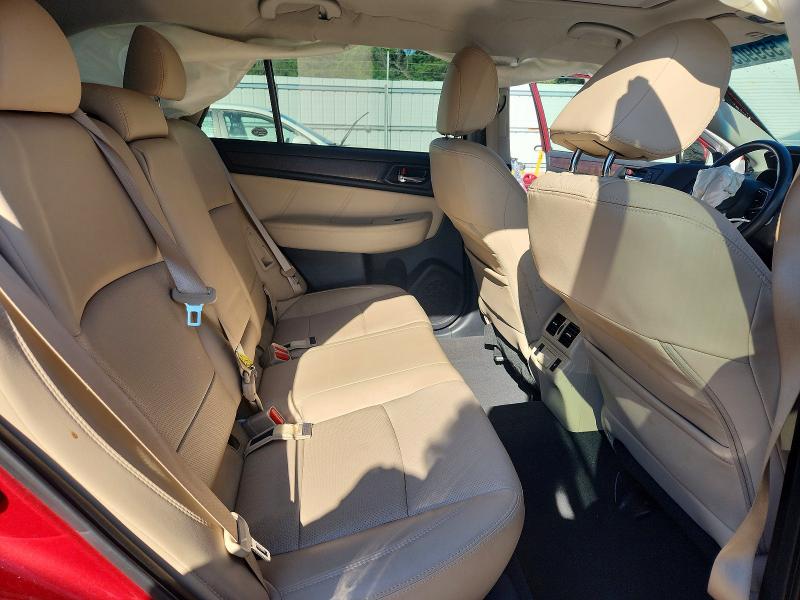 55990306 :رقم المزاد ، 4S4BSENC5J3373789 vin ، 2018 Subaru Outback مزاد بيع