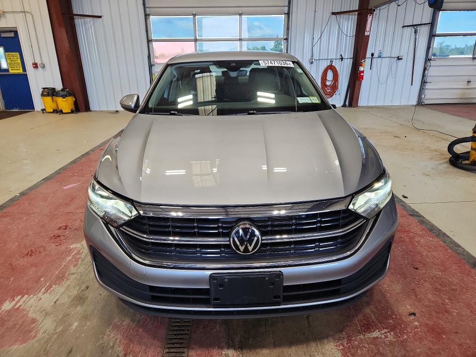 2024 Volkswagen Jetta მანქანა იყიდება აუქციონზე, vin: 3VWEM7BU9RM063107, აუქციონის ნომერი: 57471036