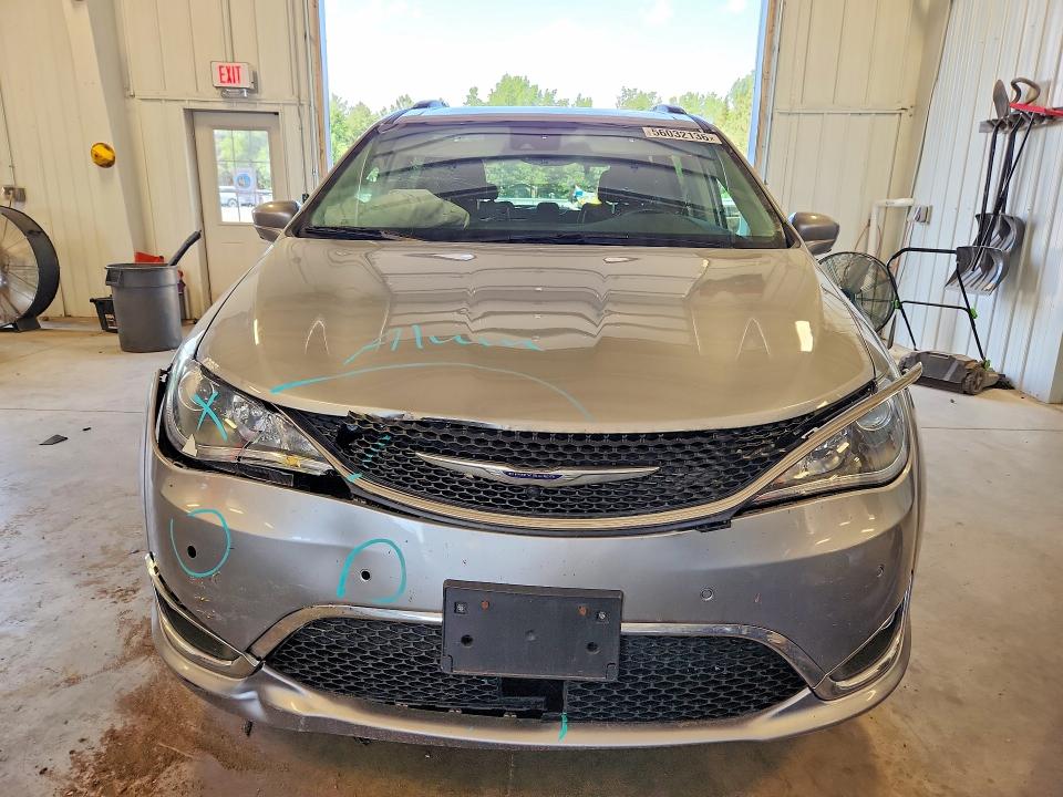 Продажа на аукционе авто 2020 Chrysler Pacifica, vin: 2C4RC1EG4LR137978, номер лота: 56032136