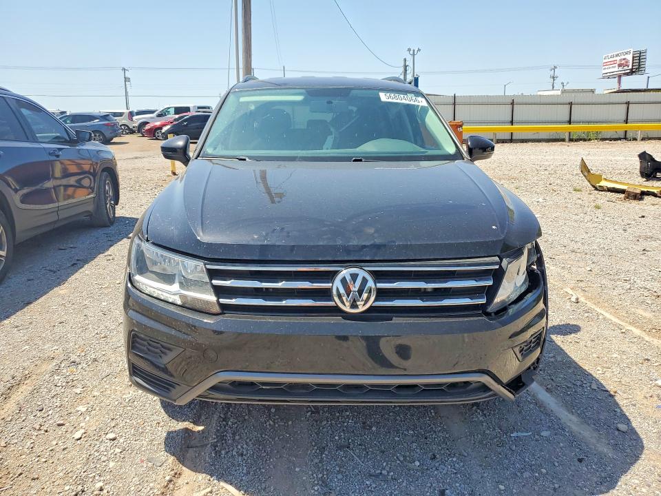 56804066 :رقم المزاد ، 3VV1B7AX5MM056913 vin ، 2021 Volkswagen Tiguan مزاد بيع