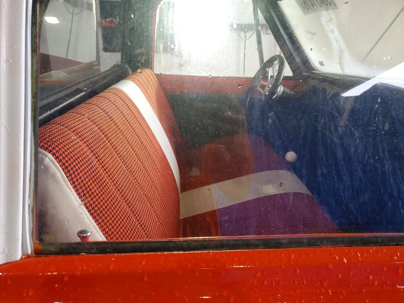 56431416 :رقم المزاد ، CE10DPB52021 vin ، 1968 Gmc K1500 مزاد بيع