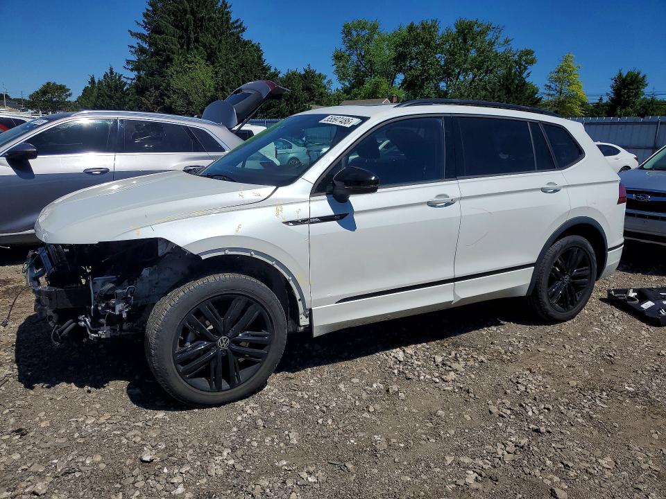 Продажа на аукционе авто 2022 Volkswagen Tiguan, vin: 3VV8B7AX4NM117541, номер лота: 55597486