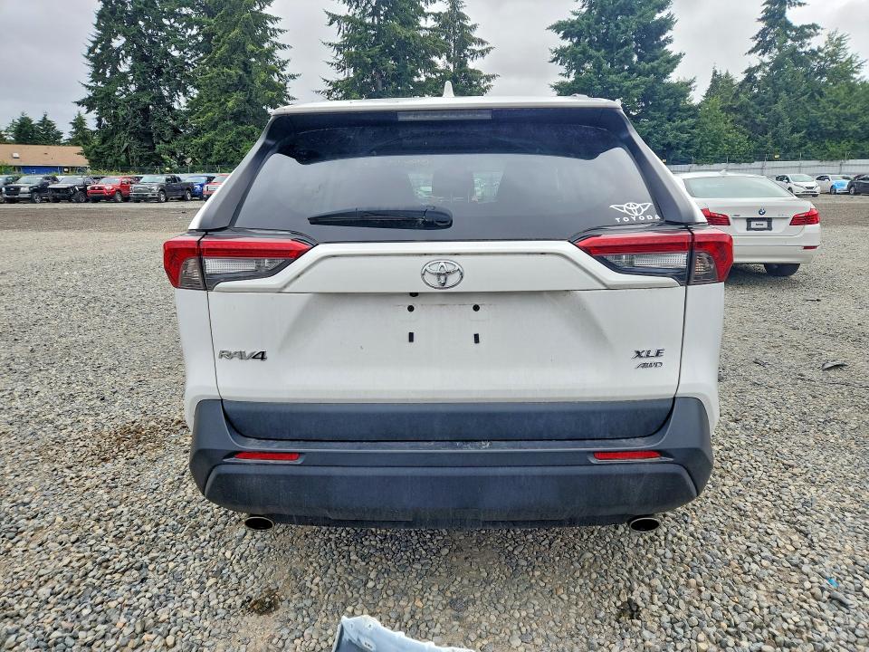Продажа на аукционе авто 2023 Toyota Rav4, vin: 2T3P1RFV8PW389849, номер лота: 58988966