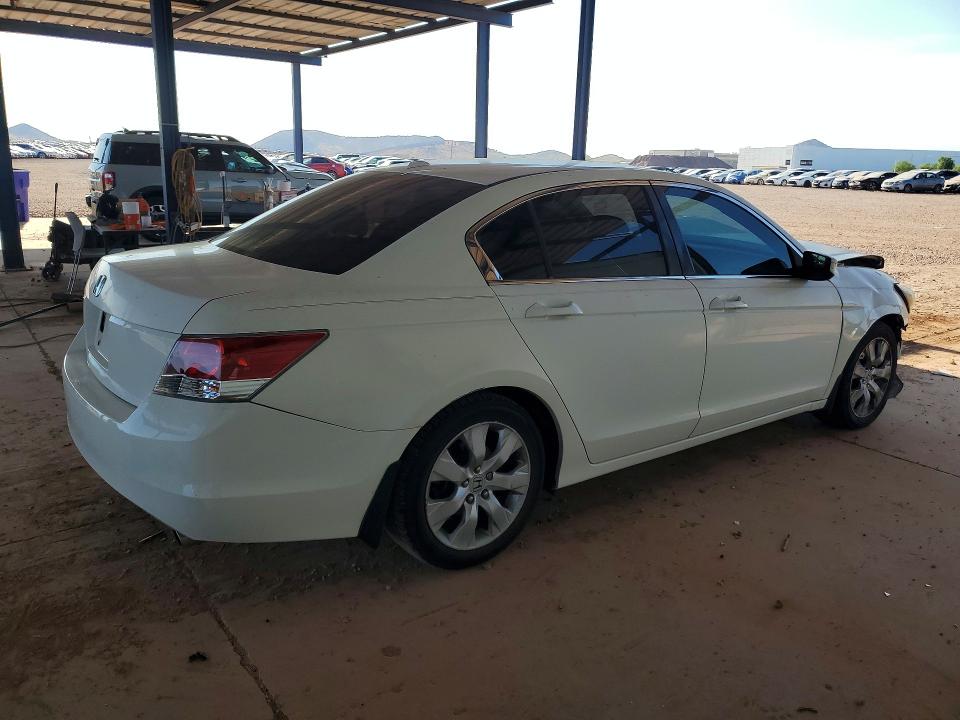 57412916 :رقم المزاد ، JHMCP26858C041895 vin ، 2008 Honda Accord مزاد بيع