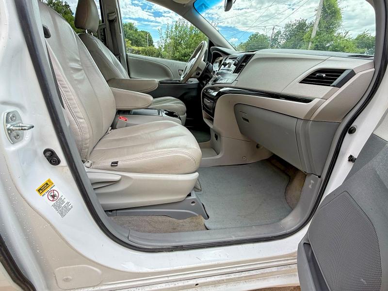 Продаж на аукціоні авто 2014 Toyota Sienna, vin: 5TDKK3DC8ES511162, номер лоту: 56883206