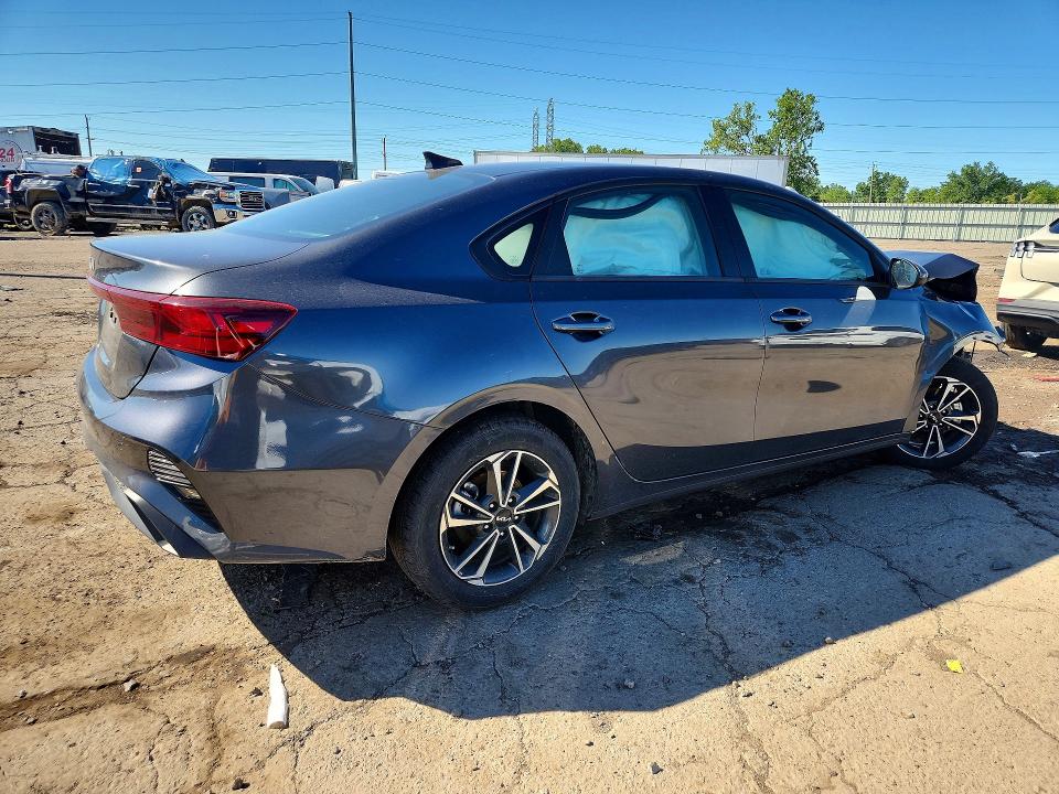 58050216 :رقم المزاد ، 3KPF24AD9RE840618 vin ، 2024 Kia Forte مزاد بيع