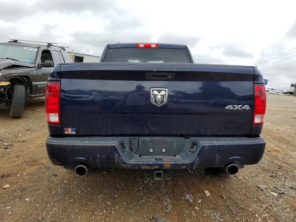 59137536 :رقم المزاد ، 1C6RR7FT8FS727656 vin ، 2015 Ram 1500 مزاد بيع