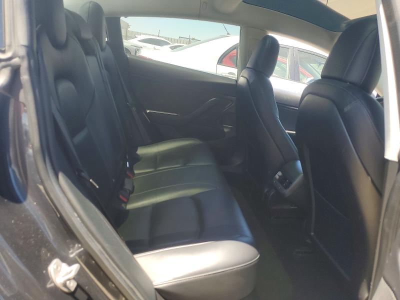 Продажа на аукционе авто 2018 Tesla Model 3, vin: 5YJ3E1EA6JF033268, номер лота: 58313006