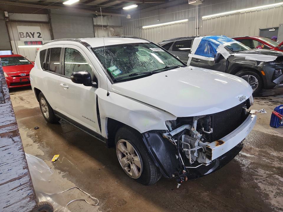 Продаж на аукціоні авто 2014 Jeep Compass, vin: 1C4NJCBA4ED832483, номер лоту: 57496086
