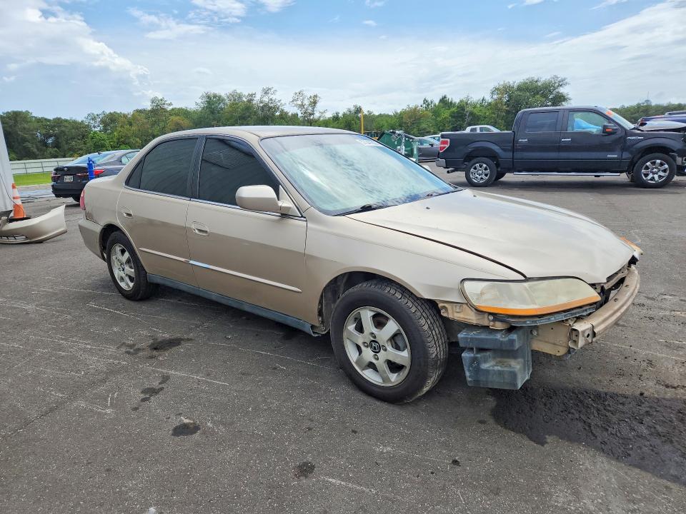 Продаж на аукціоні авто 2000 Honda Accord, vin: 1HGCG5675YA103478, номер лоту: 57341826