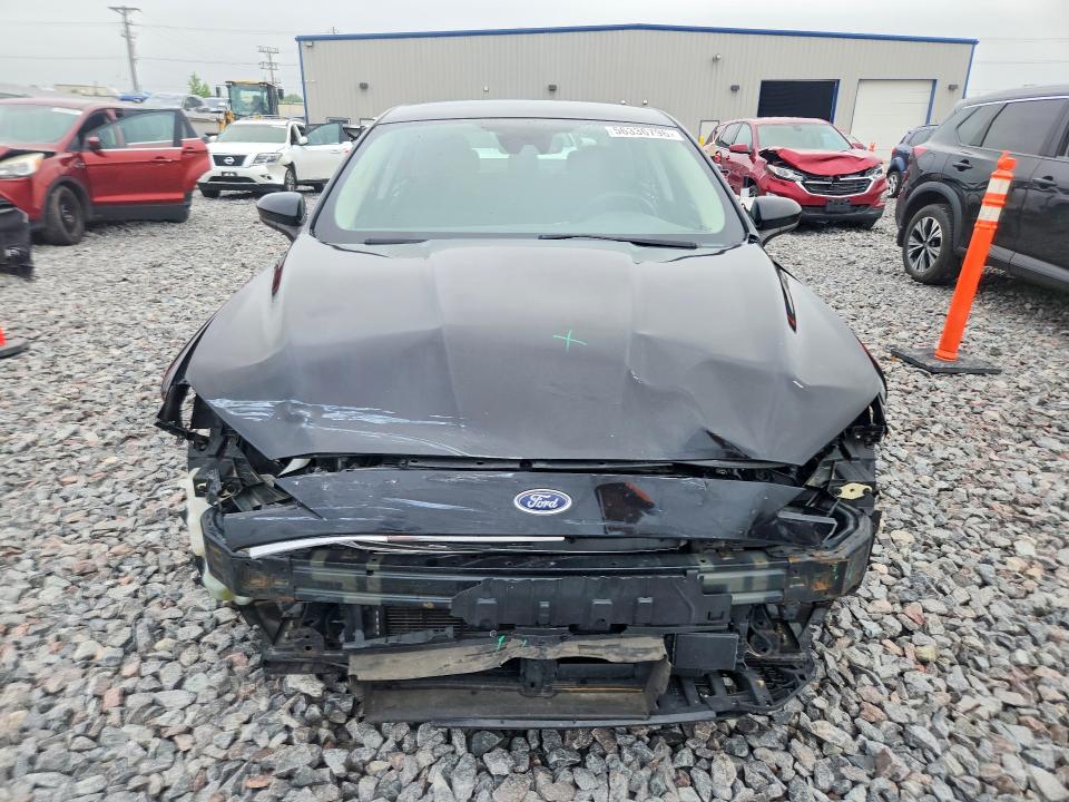 56336796 :رقم المزاد ، 3FA6P0HD0KR186273 vin ، 2019 Ford Fusion مزاد بيع