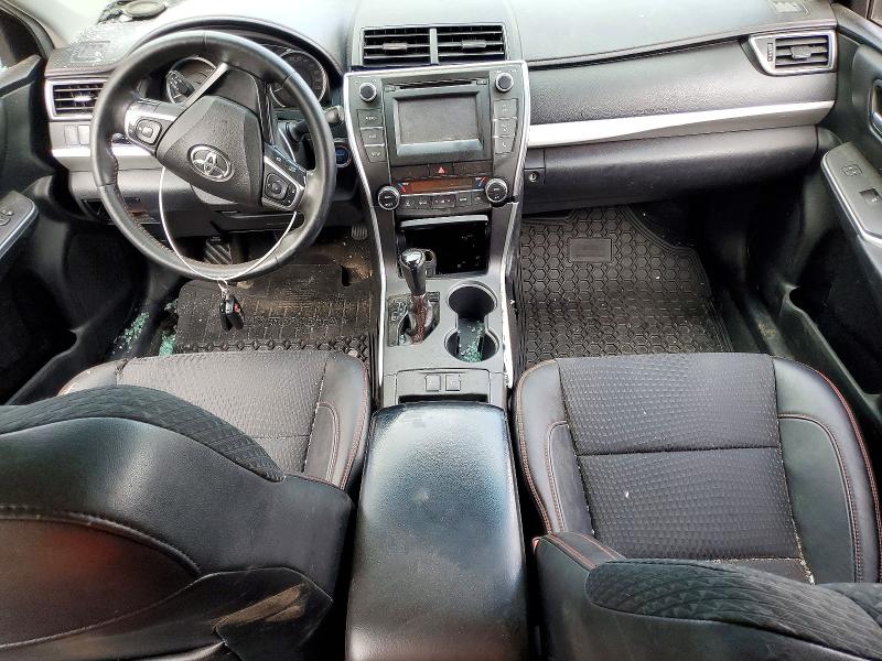 2015 Toyota Camry Hybrid მანქანა იყიდება აუქციონზე, vin: 4T1BD1FK6FU167133, აუქციონის ნომერი: 57233196