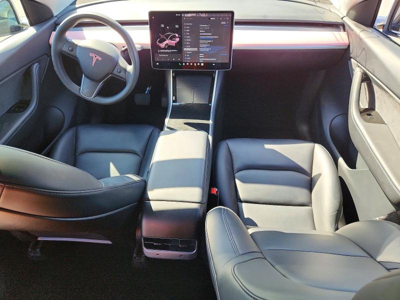 58914916 :رقم المزاد ، 5YJYGDEEXLF009403 vin ، 2020 Tesla Model Y مزاد بيع