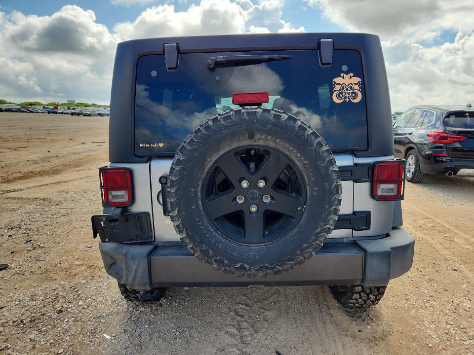 2017 Jeep Wrangler Unlimited მანქანა იყიდება აუქციონზე, vin: 1C4BJWDGXHL643370, აუქციონის ნომერი: 55817826