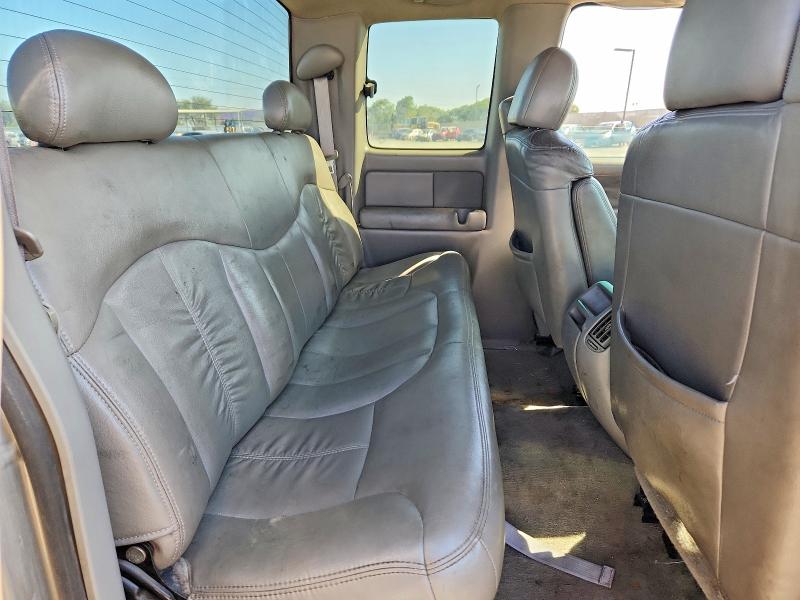 Продажа на аукционе авто 2000 Chevrolet Silverado, vin: 2GCEC19T2Y1149672, номер лота: 57863826