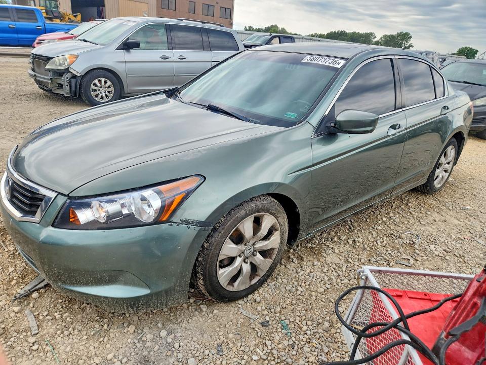 58073736 :رقم المزاد ، JHMCP26808C056742 vin ، 2008 Honda Accord مزاد بيع