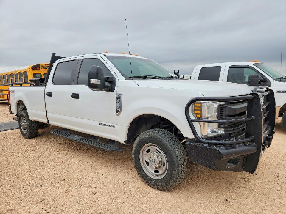 Продаж на аукціоні авто 2019 Ford F350, vin: 1FT8W3BT8KEE59633, номер лоту: 54946156