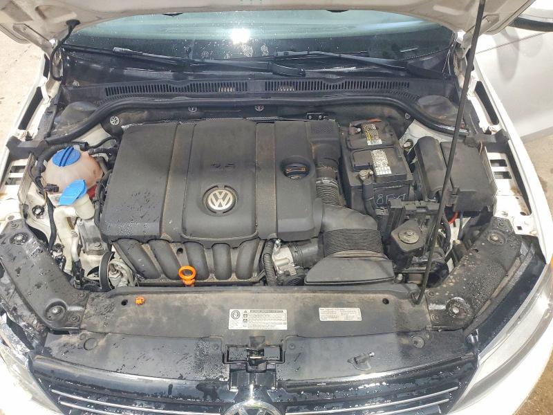 57010836 :رقم المزاد ، 3VWDX7AJ6DM373024 vin ، 2013 Volkswagen Jetta مزاد بيع