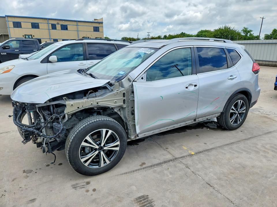 2017 Nissan Rogue მანქანა იყიდება აუქციონზე, vin: 5N1AT2MT2HC754793, აუქციონის ნომერი: 57312476