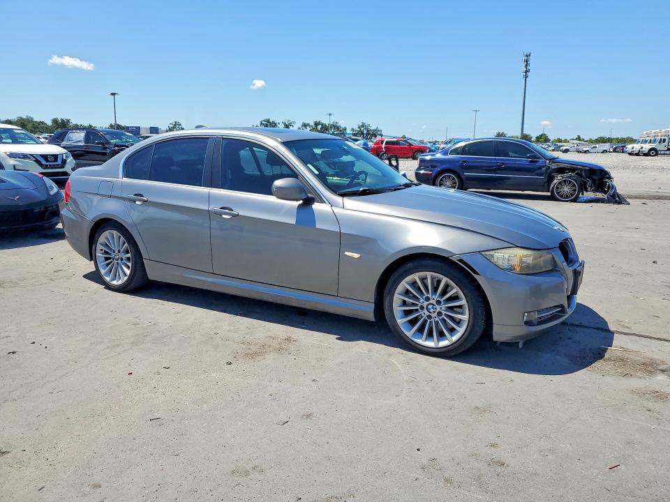 2011 Bmw 335 მანქანა იყიდება აუქციონზე, vin: WBAPN7C51BA781847, აუქციონის ნომერი: 58430816