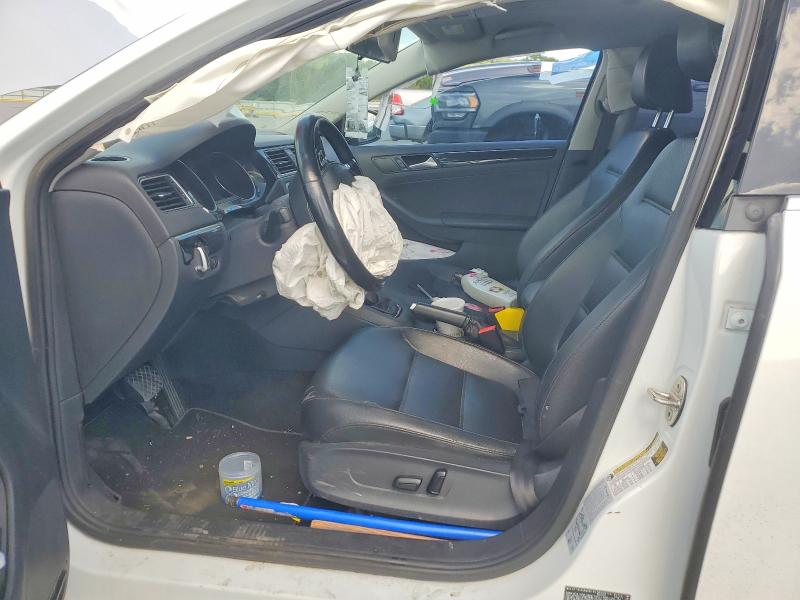Продажа на аукционе авто 2017 Volkswagen Jetta, vin: 3VWL17AJ8HM398932, номер лота: 58200046