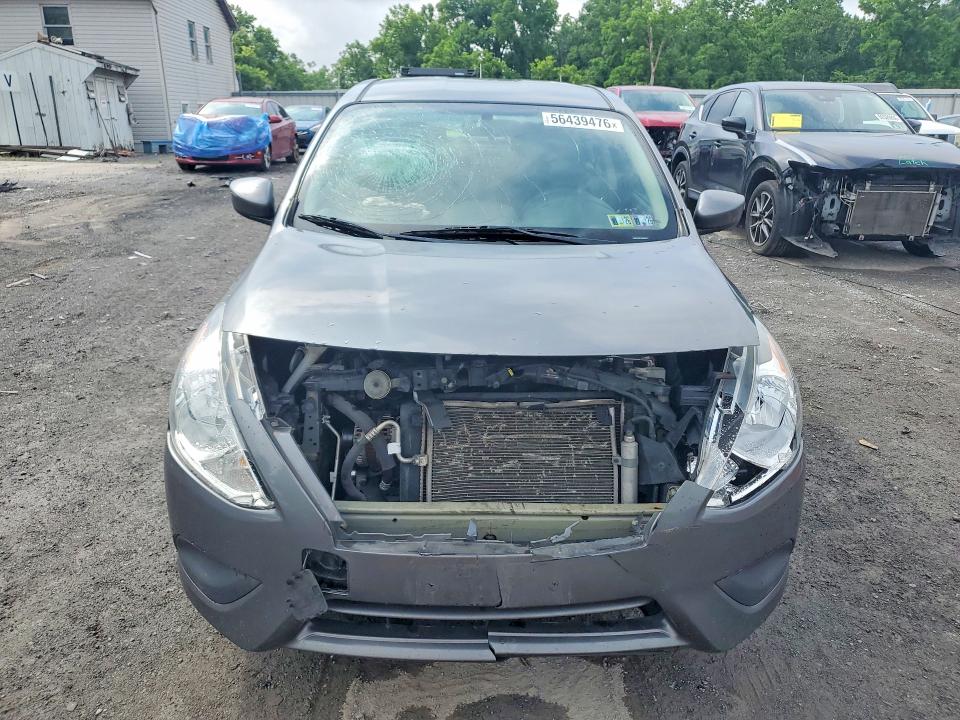 56439476 :رقم المزاد ، 3N1CN7AP1HL899746 vin ، 2017 Nissan Versa مزاد بيع