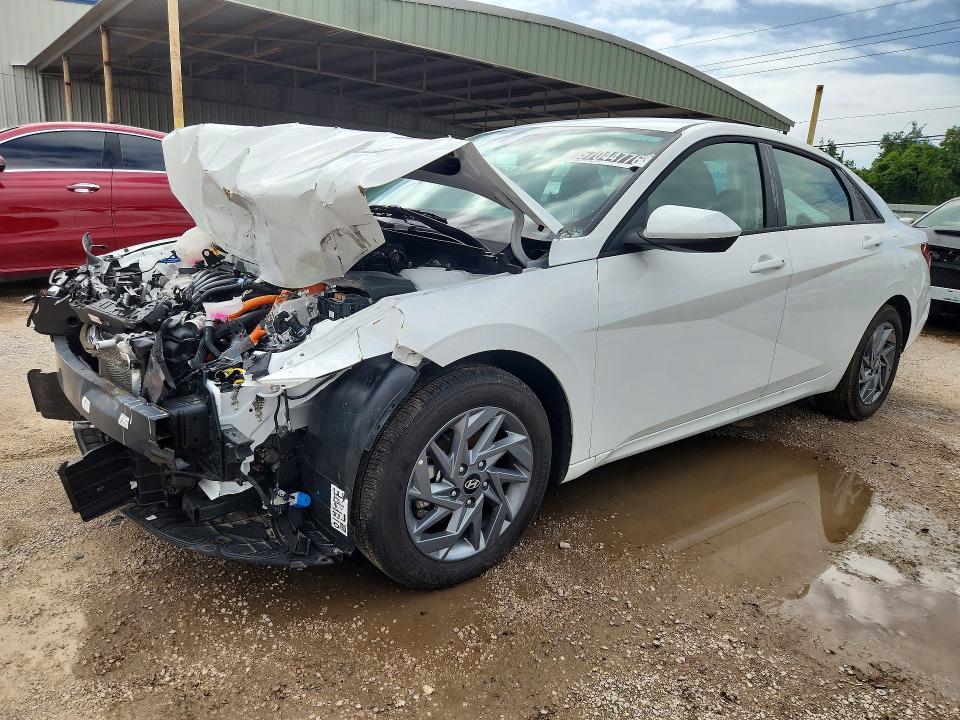 57044776 :رقم المزاد ، KMHLM4DJ9TU194497 vin ، 2026 Hyundai Elantra Hybrid مزاد بيع