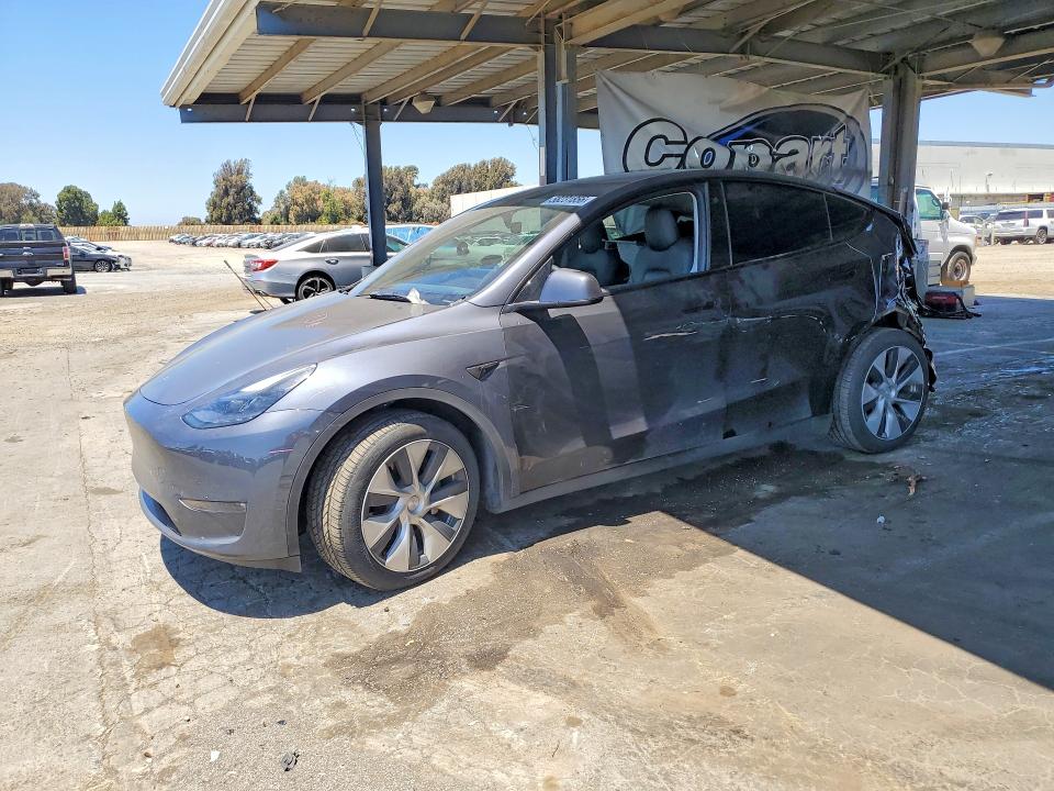 2023 Tesla Model Y მანქანა იყიდება აუქციონზე, vin: 7SAYGDEE2PF625377, აუქციონის ნომერი: 58231856