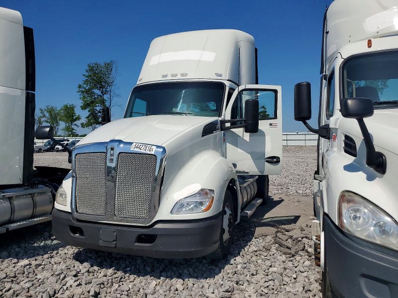 Продаж на аукціоні авто 2017 Kenworth Construction, vin: 1XKYAP8X0HJ171660, номер лоту: 54427816
