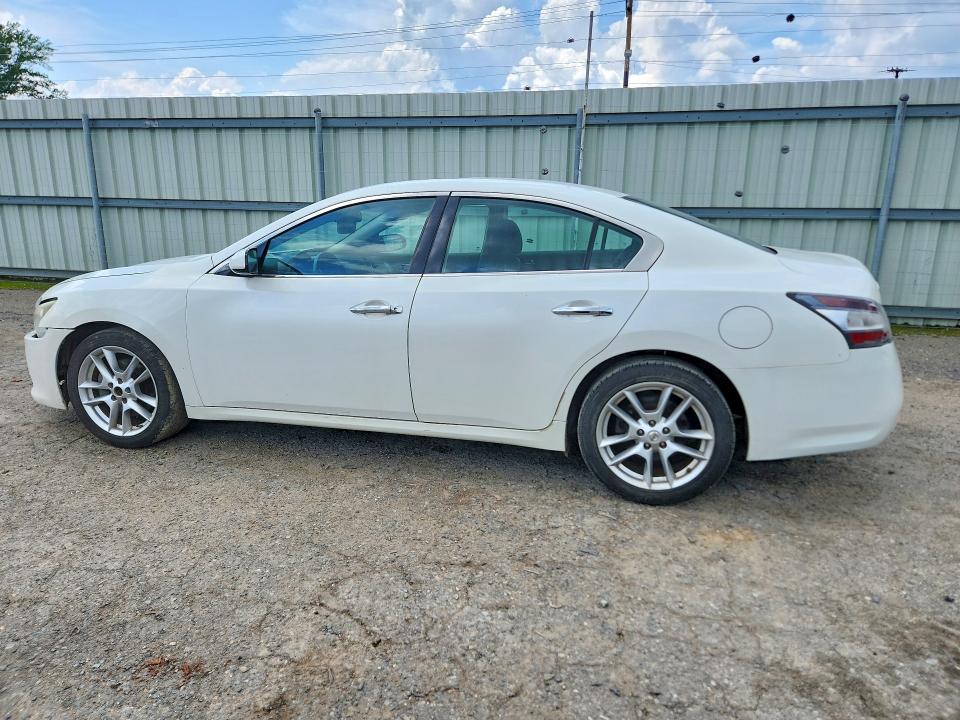 2013 Nissan Maxima მანქანა იყიდება აუქციონზე, vin: 1N4AA5AP4DC826614, აუქციონის ნომერი: 56236506