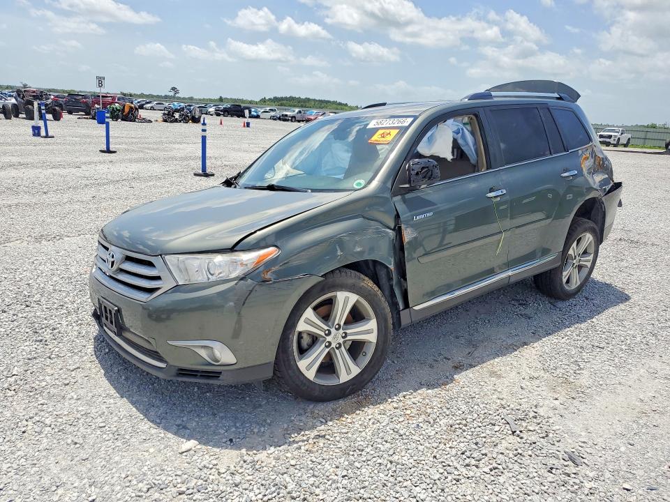 Auction sale of the 2013 Toyota Highlander, vin: 5TDDK3EH8DS266333, lot number: 58273266