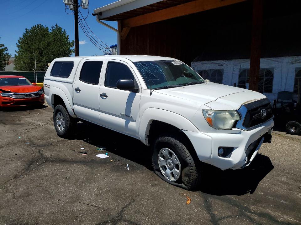2015 Toyota Tacoma მანქანა იყიდება აუქციონზე, vin: 3TMLU4ENXFM199481, აუქციონის ნომერი: 55698306