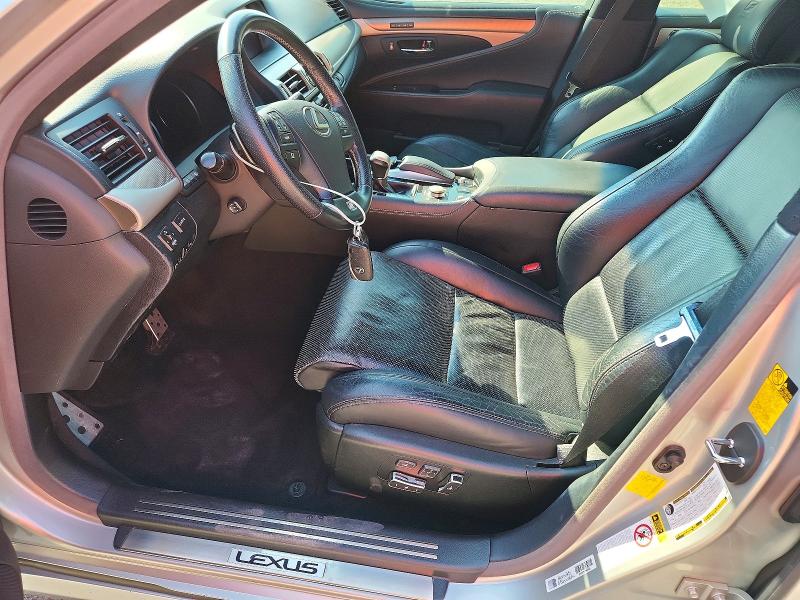 2013 Lexus Ls მანქანა იყიდება აუქციონზე, vin: JTHBL5EF5D5115937, აუქციონის ნომერი: 57003826