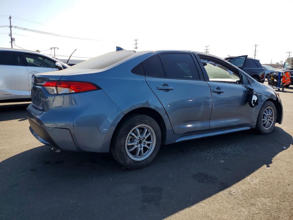 2021 Toyota Corolla მანქანა იყიდება აუქციონზე, vin: JTDEAMDE8MJ013806, აუქციონის ნომერი: 58122176