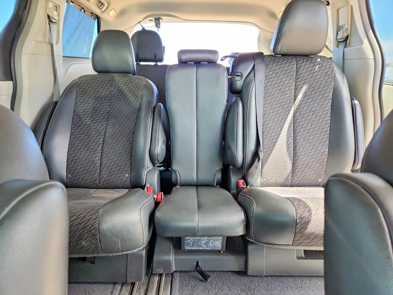 2012 Toyota Sienna მანქანა იყიდება აუქციონზე, vin: 5TDXK3DC0CS208721, აუქციონის ნომერი: 59111606