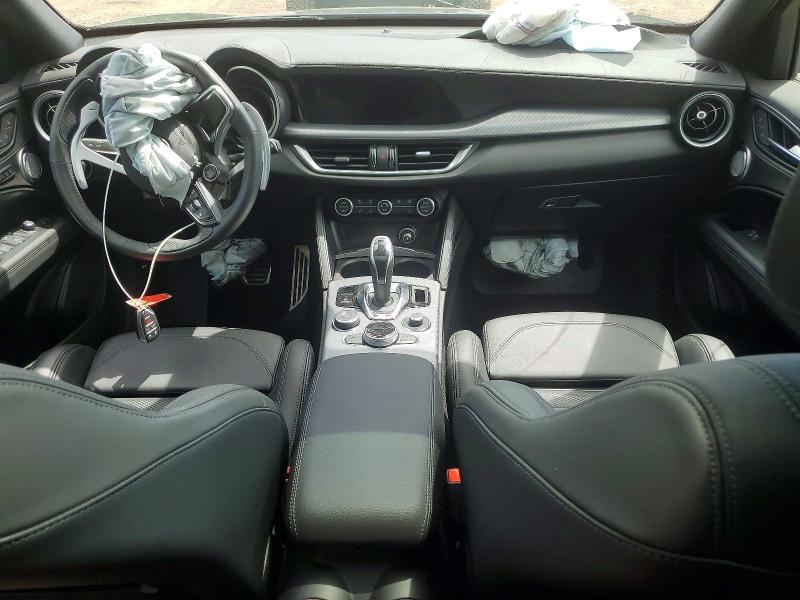 58808766 :رقم المزاد ، ZASPAKANXS7E03647 vin ، 2025 Alfa Romeo Stelvio مزاد بيع