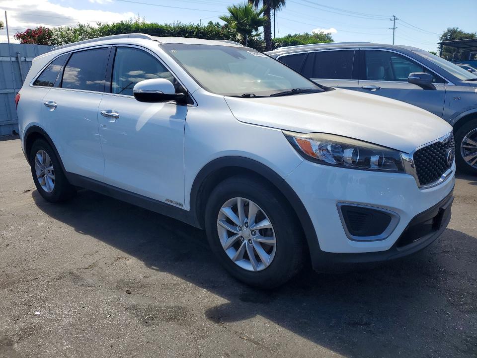 2017 Kia Sorento მანქანა იყიდება აუქციონზე, vin: 5XYPGDA50HG227416, აუქციონის ნომერი: 59005676