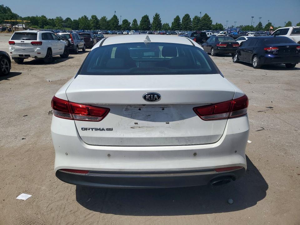 59100836 :رقم المزاد ، 5XXGT4L3XJG233810 vin ، 2018 Kia Optima مزاد بيع