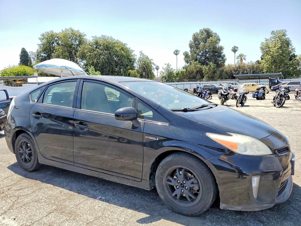 Продажа на аукционе авто 2014 Toyota Prius, vin: JTDKN3DU2E1739672, номер лота: 55756596