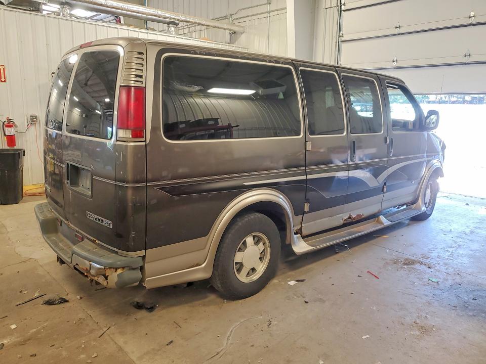 1999 Chevrolet Express G1500 მანქანა იყიდება აუქციონზე, vin: 1GBFG15R9X1155464, აუქციონის ნომერი: 55741436