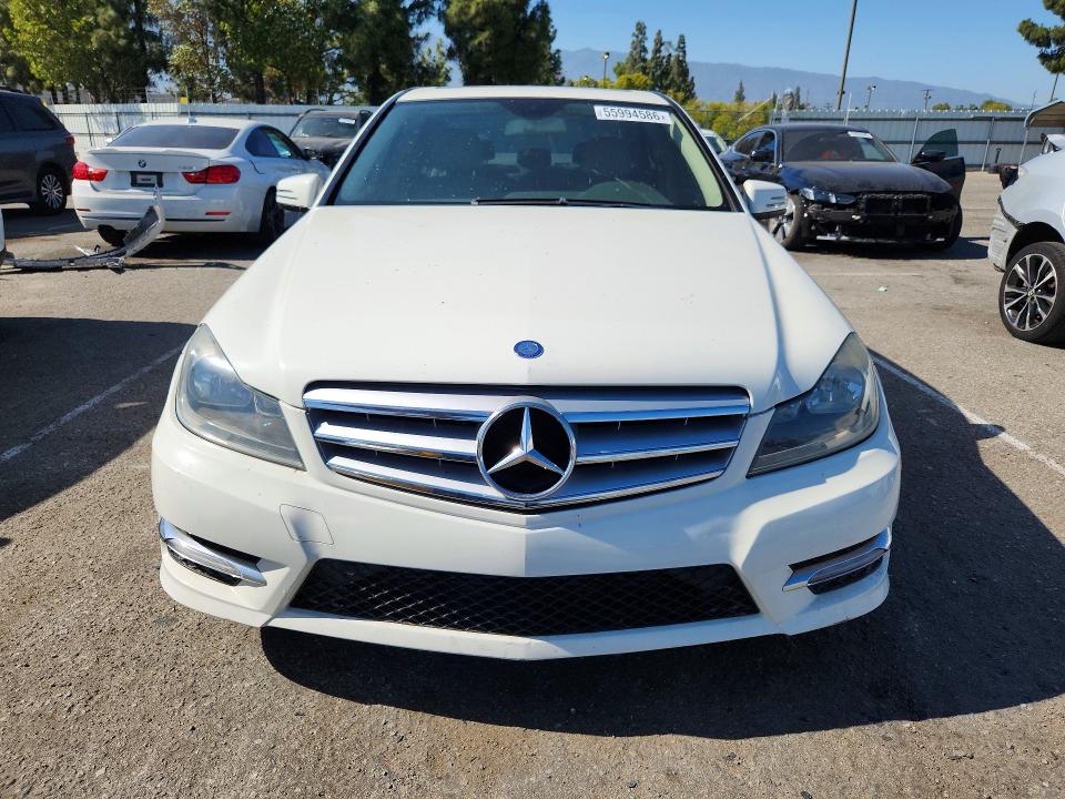 55994586 :رقم المزاد ، WDDGF4HB7CA682065 vin ، 2012 Mercedes-benz C مزاد بيع