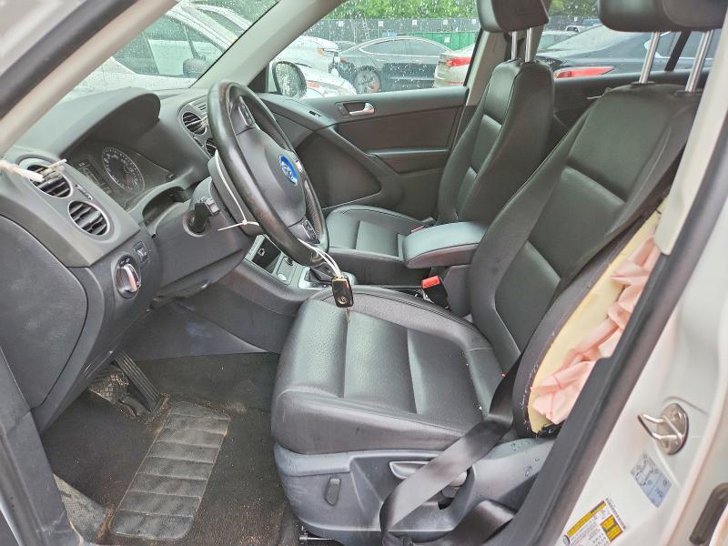 2017 Volkswagen Tiguan მანქანა იყიდება აუქციონზე, vin: WVGBV7AX3HK013528, აუქციონის ნომერი: 56731996