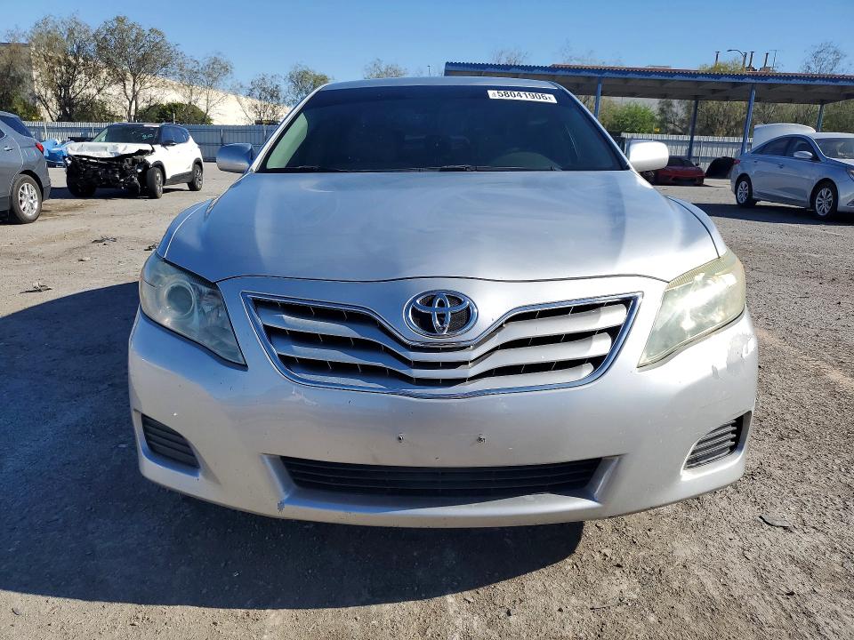 2010 Toyota Camry მანქანა იყიდება აუქციონზე, vin: 4T4BF3EK9AR076086, აუქციონის ნომერი: 58041906