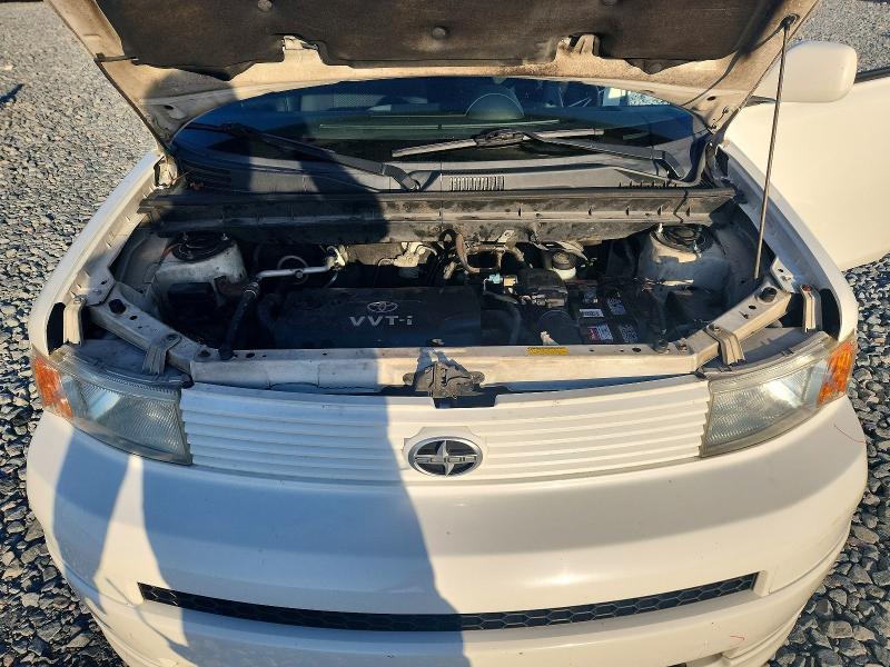 58488096 :رقم المزاد ، JTLKT324240152647 vin ، 2004 Toyota Scion مزاد بيع