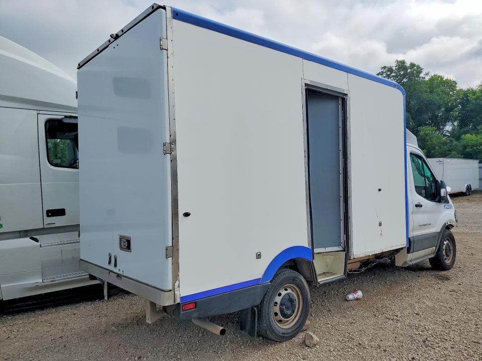 57970846 :رقم المزاد ، 1FDBW5Z87NKA39687 vin ، 2022 Ford Transit مزاد بيع