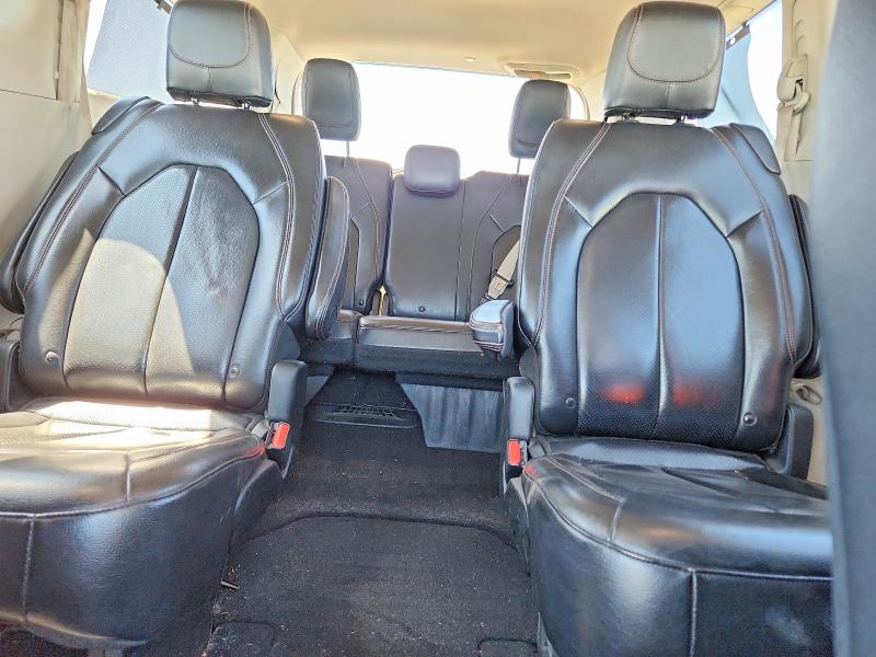 Auction sale of the 2018 Chrysler Pacifica, vin: 2C4RC1BG2JR290358, lot number: 59098936