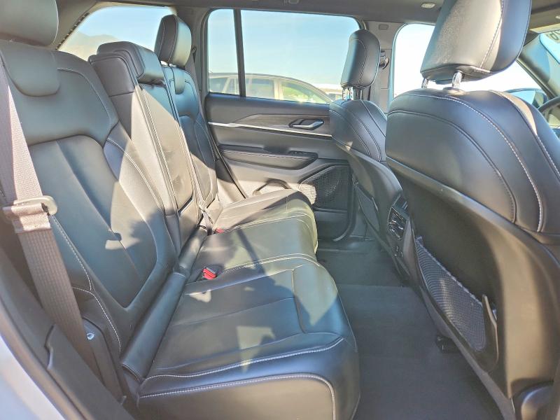 Продажа на аукционе авто 2025 Jeep Grand Cherokee, vin: 1C4RJHBG8SC269961, номер лота: 55792626